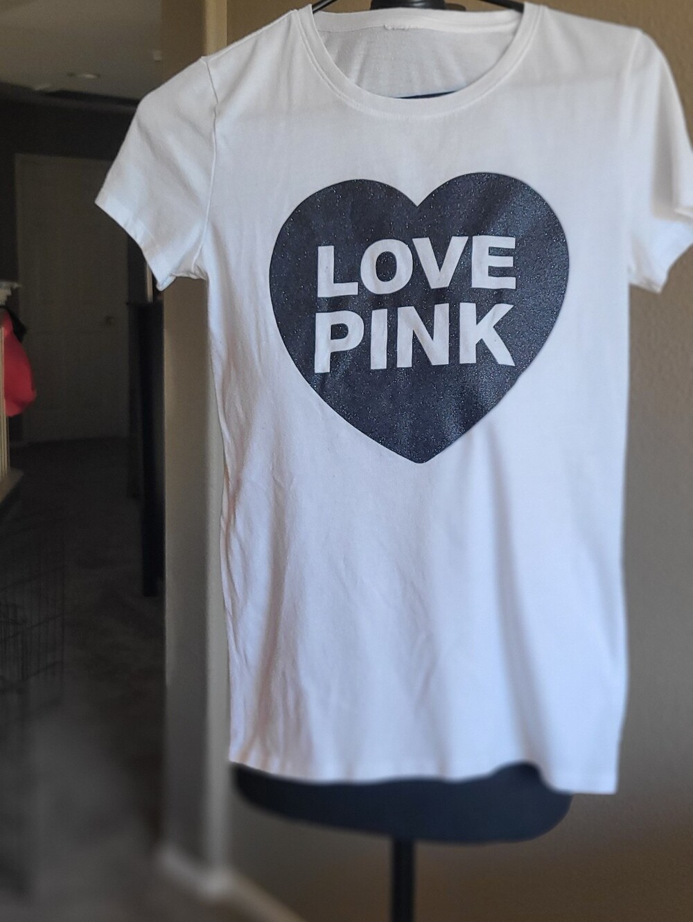 PINK Victoria's Secret White Short Sleeve Tee with Black Heart Graphic